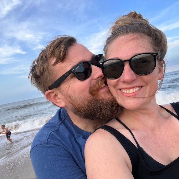 Meet your Posher, Joanna - Picture 1 of 1